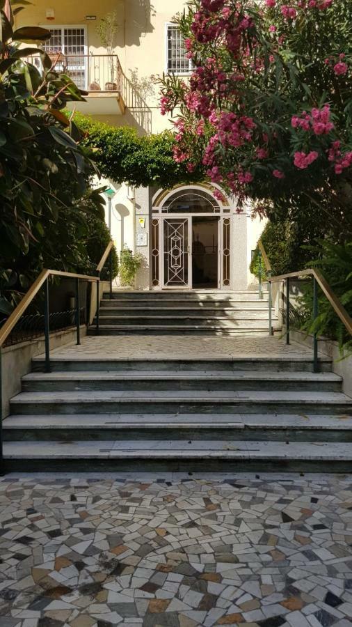 ナポリFusman Houseアパートメント エクステリア 写真